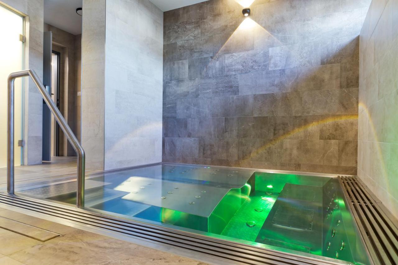 Ala Hotel Bystrice nad Pernstejnem Luaran gambar